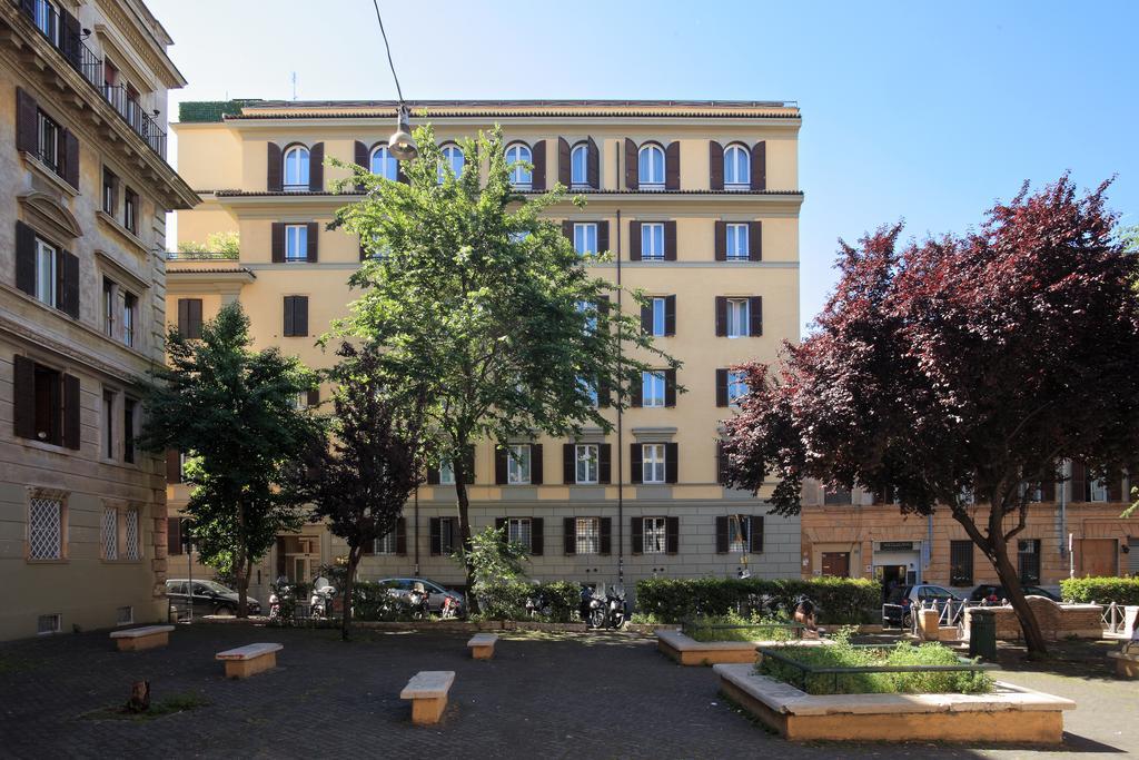 Trianon Borgo Pio Aparthotel Róma Kültér fotó